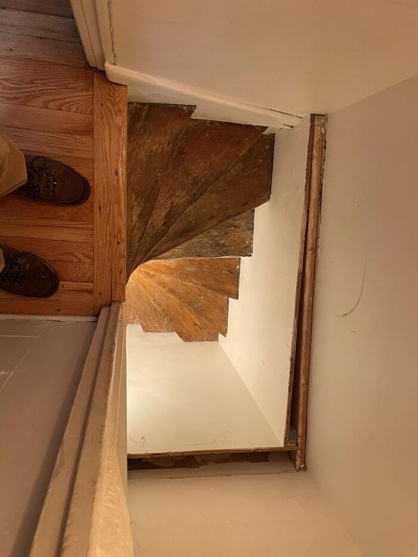 Scary Stairs (30 pics)