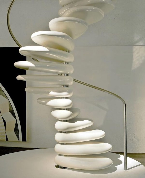 Scary Stairs (30 pics)