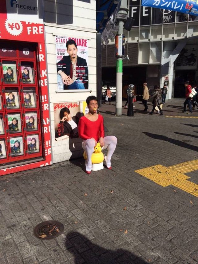 Strange Photos From Asian Countries (55 pics)