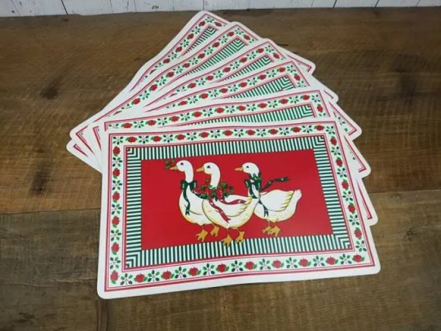 A Little Bit Of Christmas Nostalgia (26 pics)