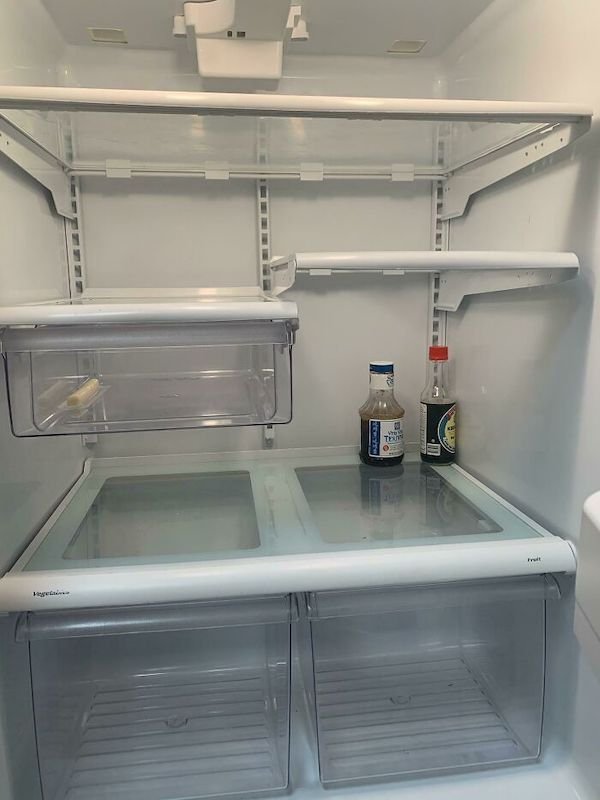 Weird Finds In Fridges (35 pics)