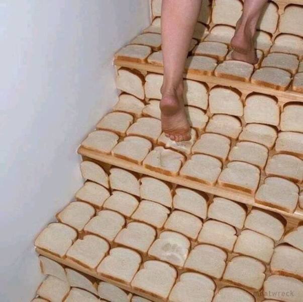 What Is Going On Here? (51 pics)