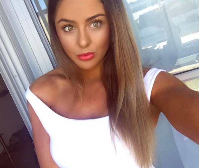 Hot Girls (60 pics)