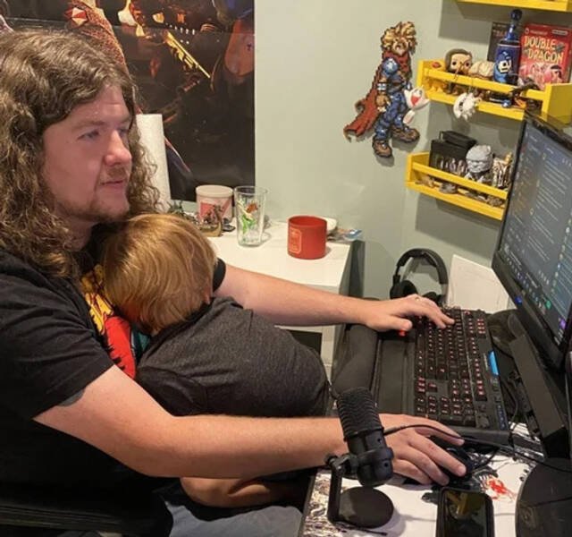 Dads With Their Children (15 pics) Dads With Their Children (15 pics)