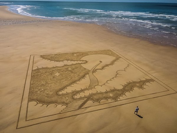 Amazing Drawings On The Beach (31 pics)