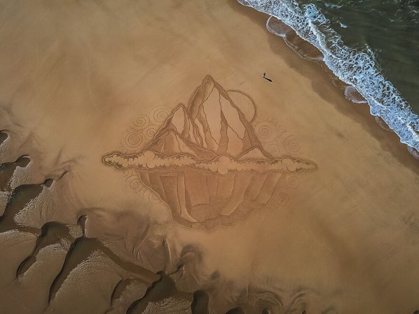 Amazing Drawings On The Beach (31 pics)