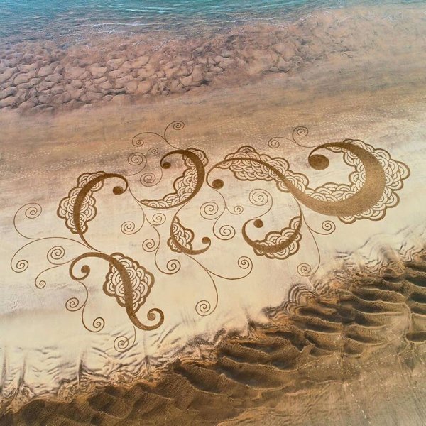 Amazing Drawings On The Beach (31 pics)