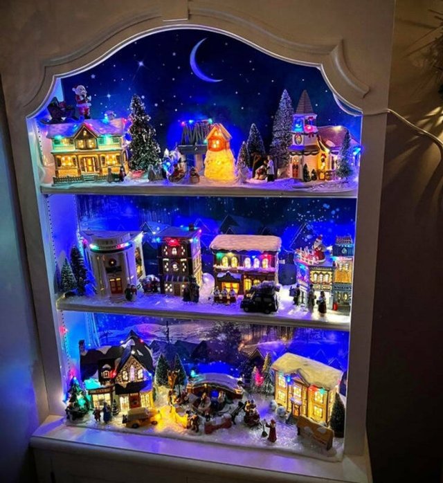 People Who Are Ready For Christmas (18 pics) People Who Are Ready For Christmas (18 pics)