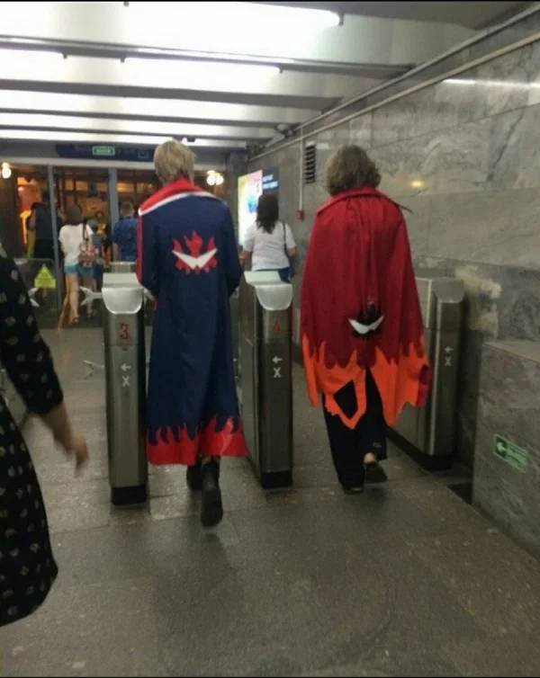 Strange People In The Subway (34 pics)