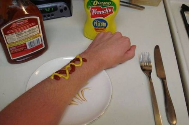 Weird Finds And Situations (47 pics)