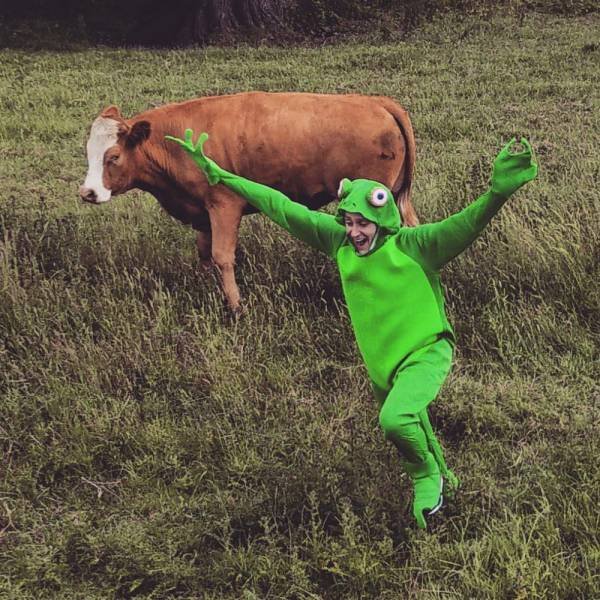 What Is Going On Here? (50 pics)