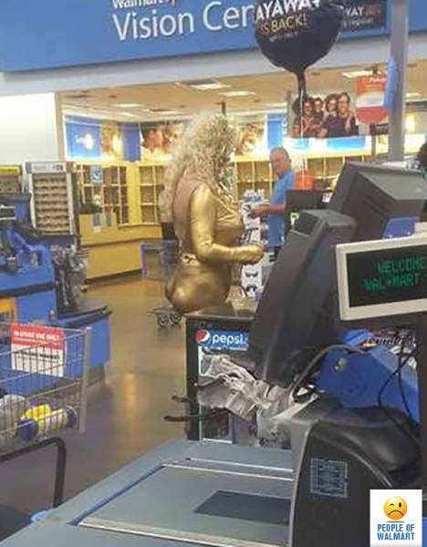 Strange People In ''Walmart'' (55 pics)