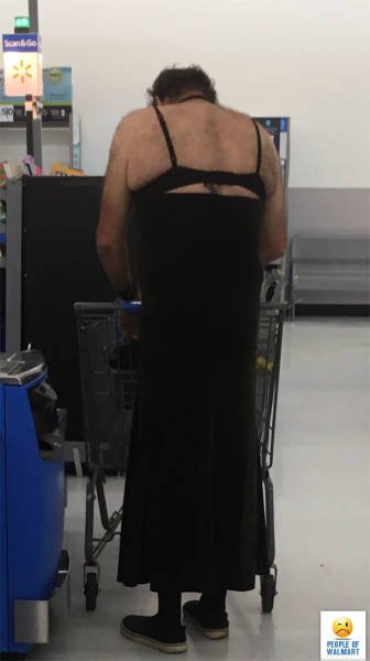 Strange People In ''Walmart'' (55 pics)