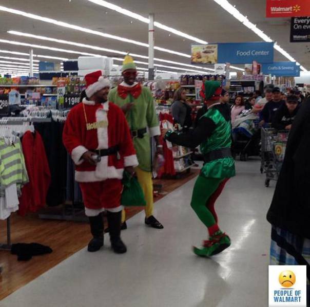 Strange People In ''Walmart'' (55 pics)