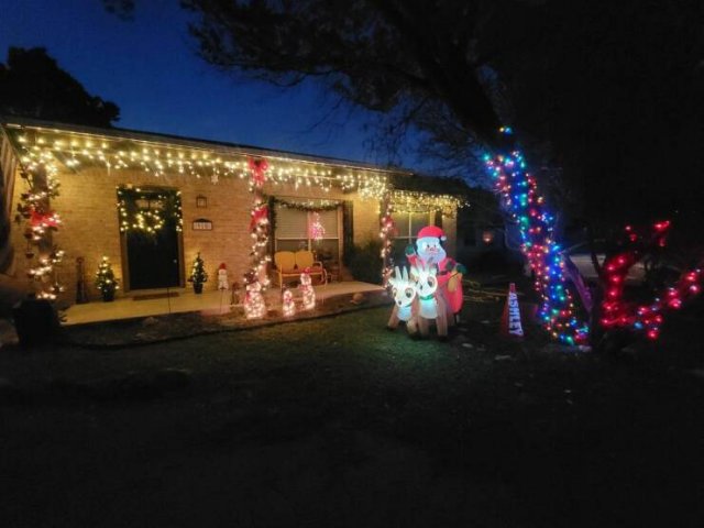 Amazing And Funny Christmas Pictures (70 pics)