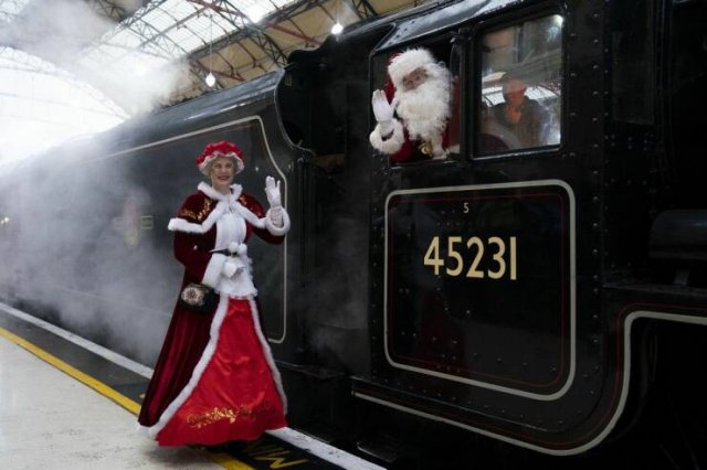 Amazing And Funny Christmas Pictures (70 pics)