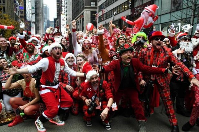 Amazing And Funny Christmas Pictures (70 pics)