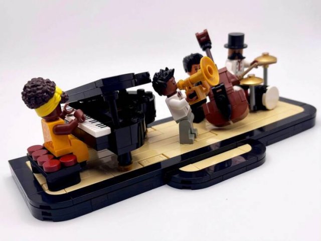 Awesome “LEGO” Constructions (28 pics)