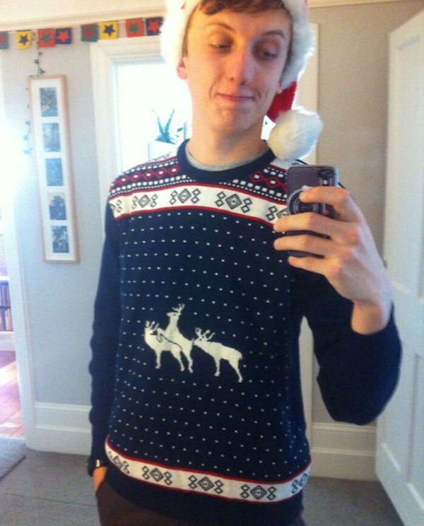 Strange Christmas Sweaters (30 pics)