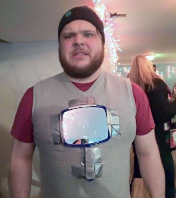 Strange Christmas Sweaters (30 pics)