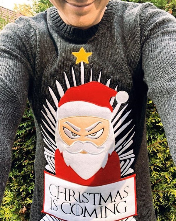 Strange Christmas Sweaters (30 pics)