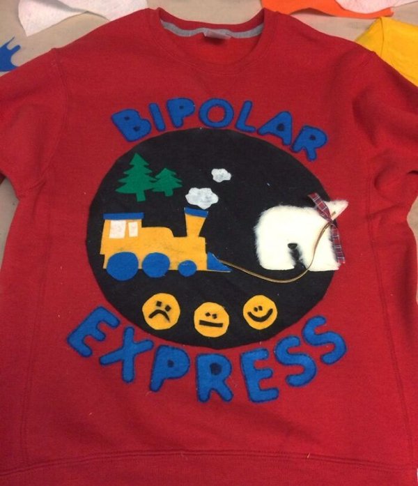 Strange Christmas Sweaters (30 pics)