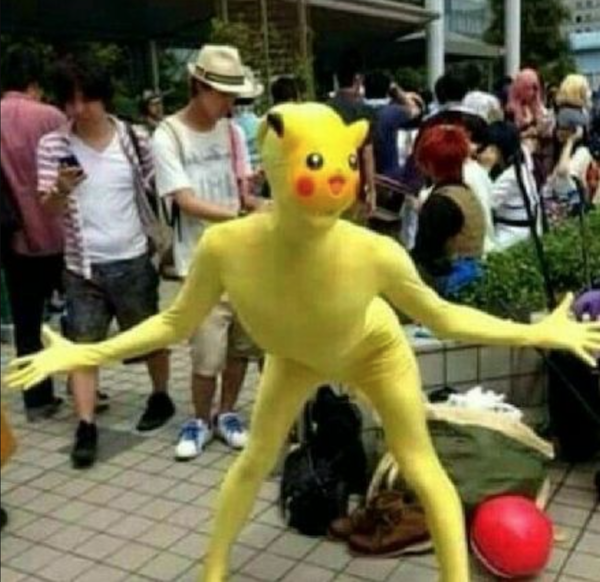 What Is Going On Here? (24 pics)