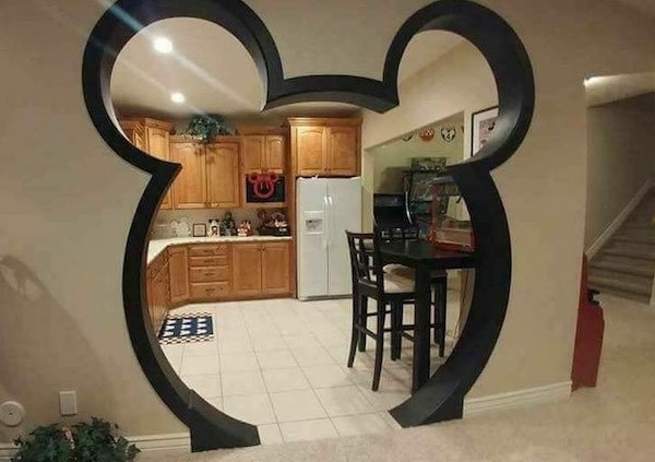 Weird Interiors (31 pics)