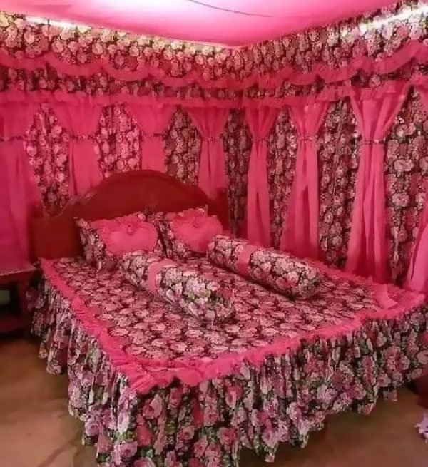 Weird Interiors (31 pics)