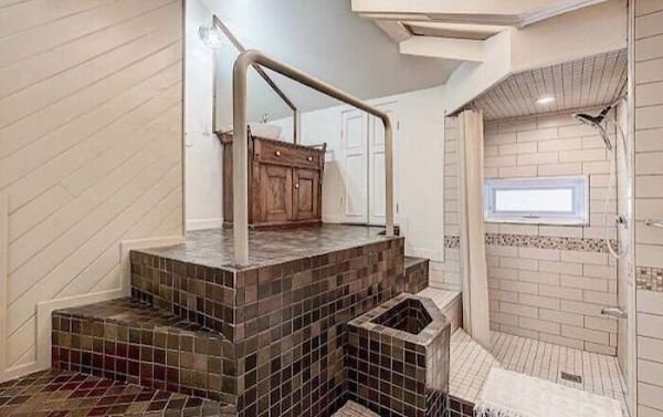 Weird Interiors (31 pics)