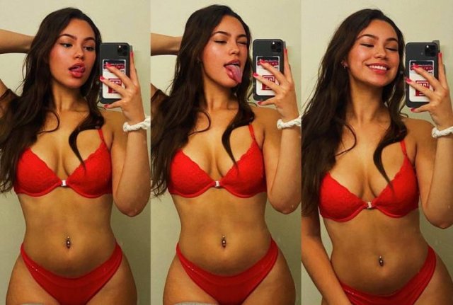 Selfie Girls (45 pics)