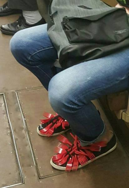 Odd Finds And Situations (29 pics)