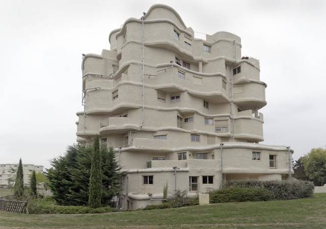 Unusual French Architecture (25 pics)