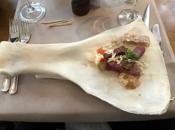 Weird Food Serving (29 pics)