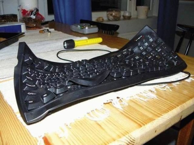What Is Going On Here? (52 pics)