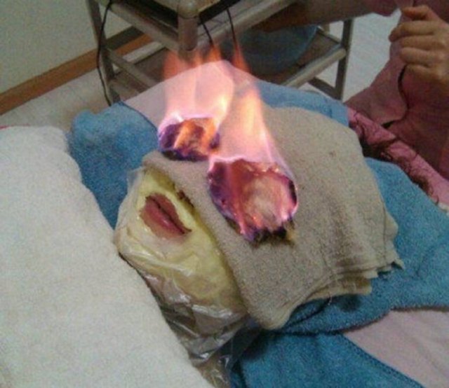 What Is Going On Here? (52 pics)