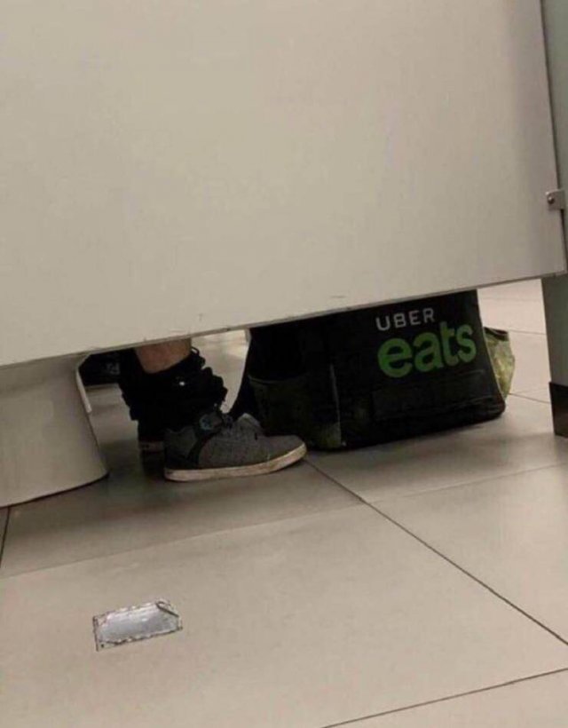 What Is Going On Here? (52 pics)