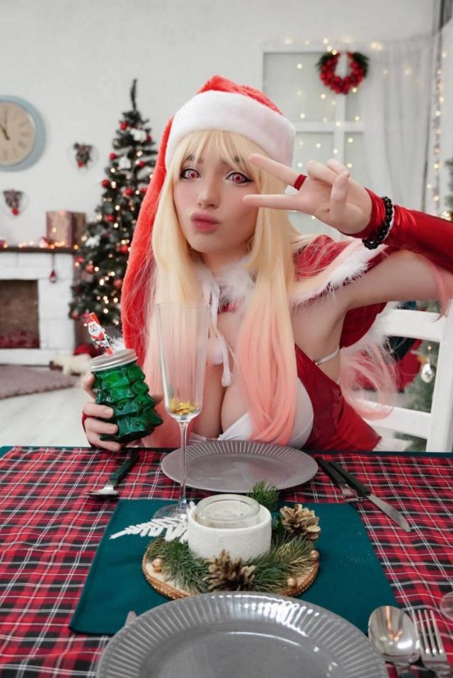 Cosplay Girls (34 pics)