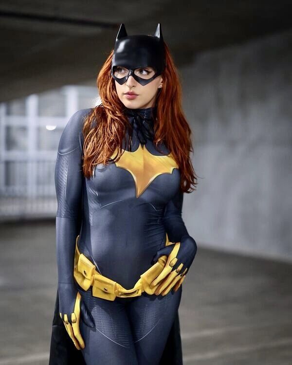 Hot Redhead Girls (46 pics)