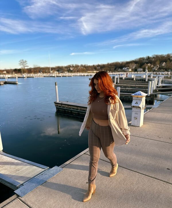 Hot Redhead Girls (46 pics)