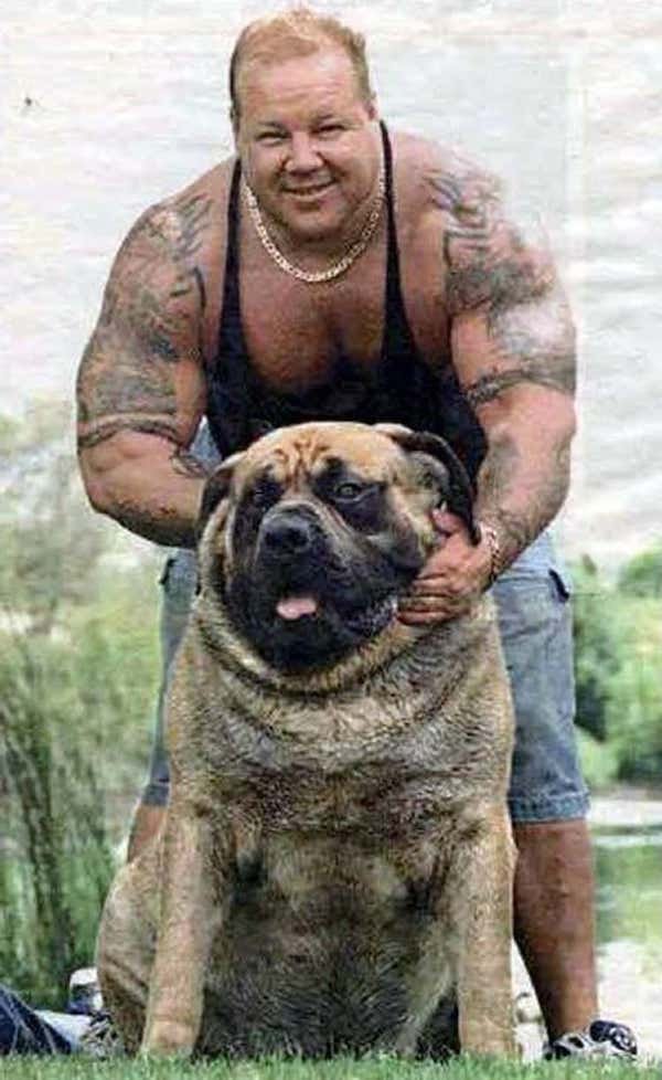 People With Their Pets (32 pics)