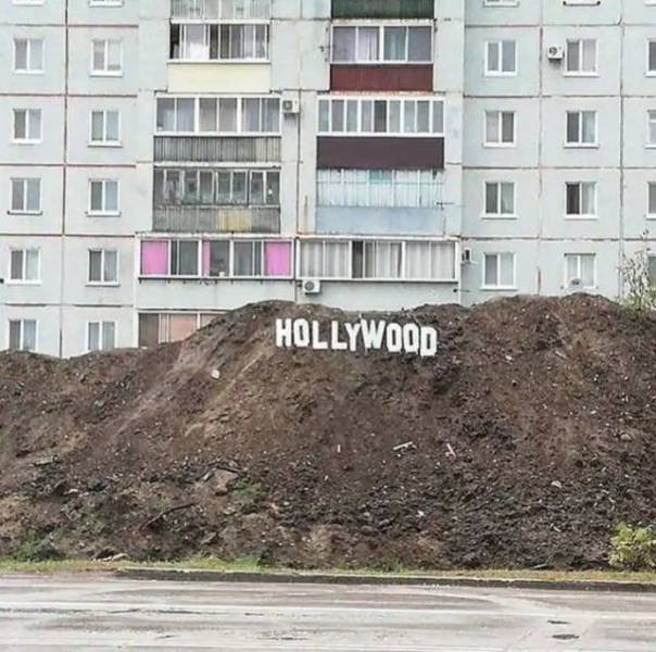 What Is Going On Here? (58 pics)