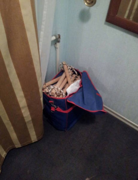 Finds In Hotels (22 pics)