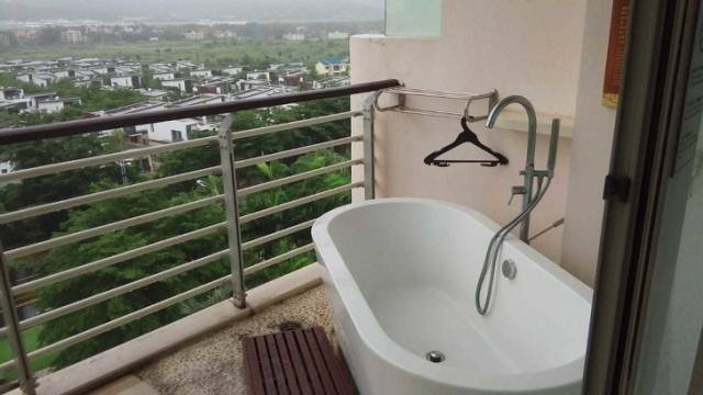 Finds In Hotels (22 pics)