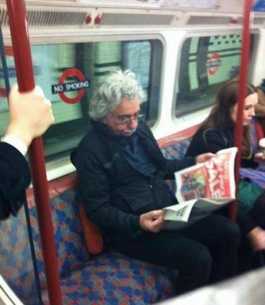 Strange People In The Subway (38 pics)