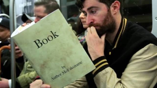 Strange People In The Subway (38 pics)