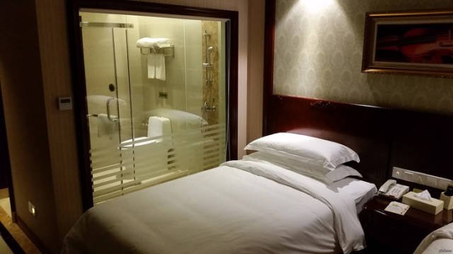 Finds In Hotels (22 pics)