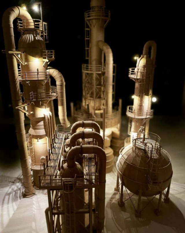 Cool Cardboard Sculptures (25 pics)
