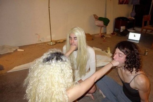 Weird Finds And Situations (46 pics)