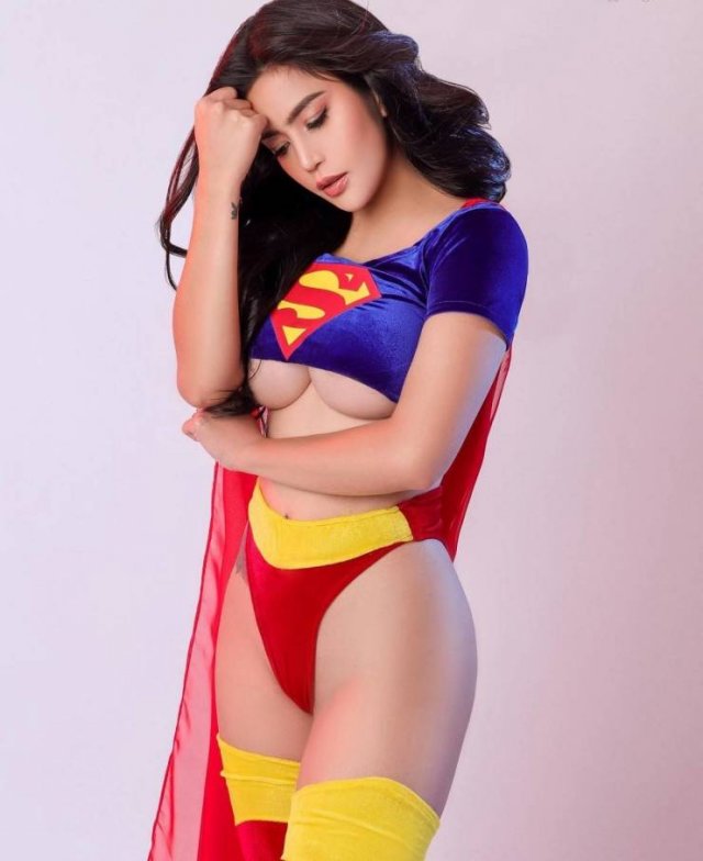 Cute Girls (48 pics)